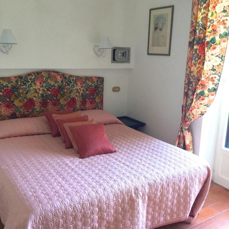 B&B Le Palme Ameglia Dış mekan fotoğraf