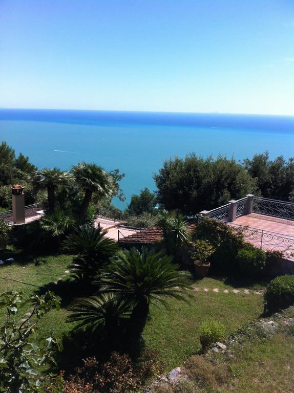 B&B Le Palme Ameglia Dış mekan fotoğraf