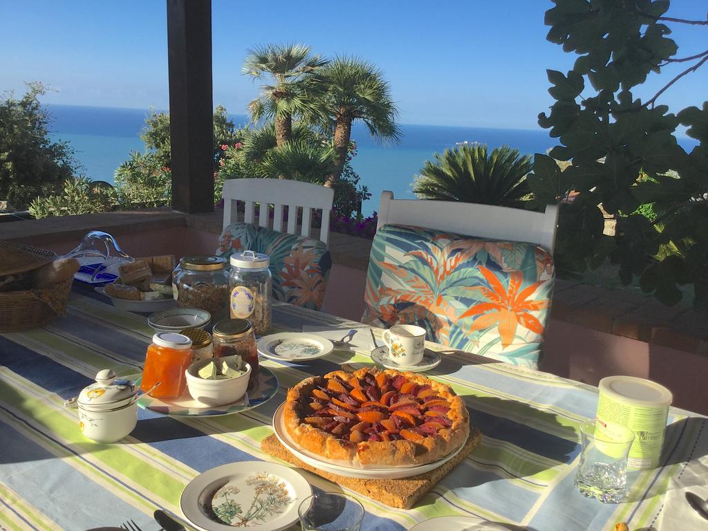 B&B Le Palme Ameglia Dış mekan fotoğraf