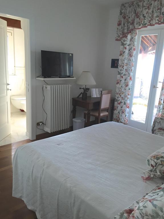 B&B Le Palme Ameglia Dış mekan fotoğraf